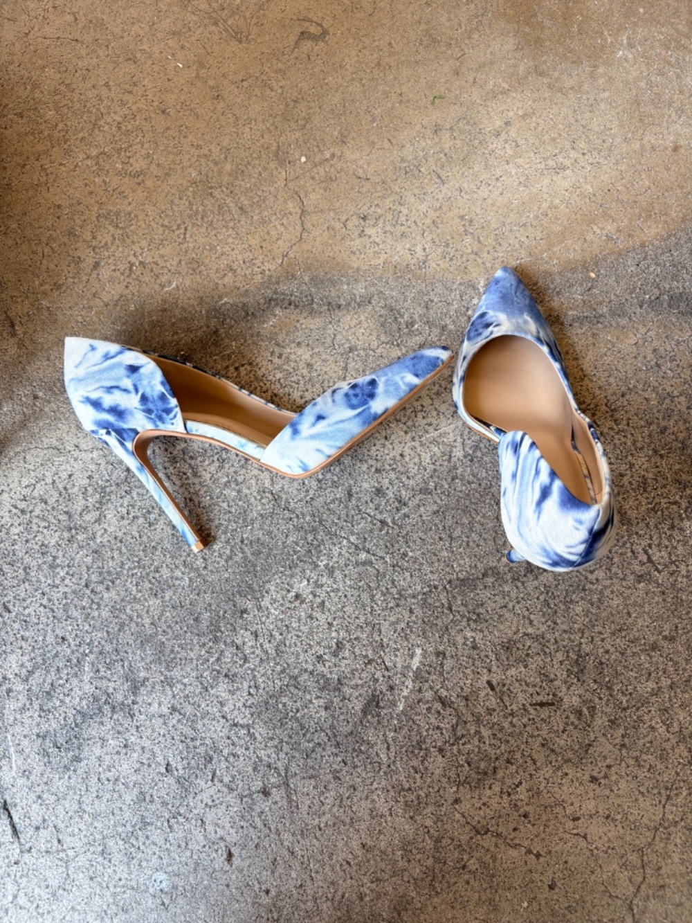 Shoes - Picture 3 of 3